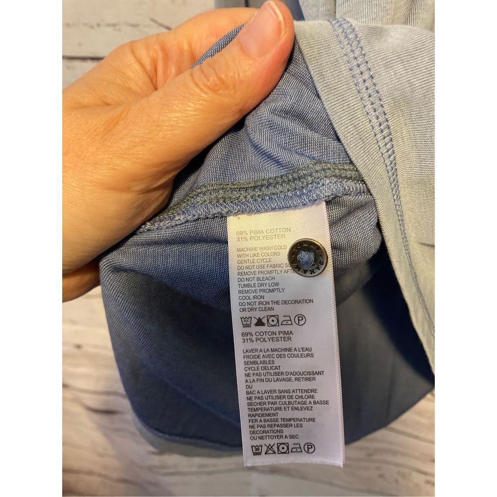 Tommy Bahama Gray Henley Size XL - Picture 3 of 5